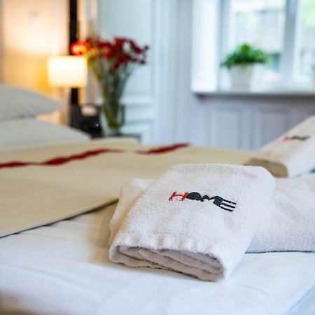 Home Aparthotel Krakow Bagian luar foto