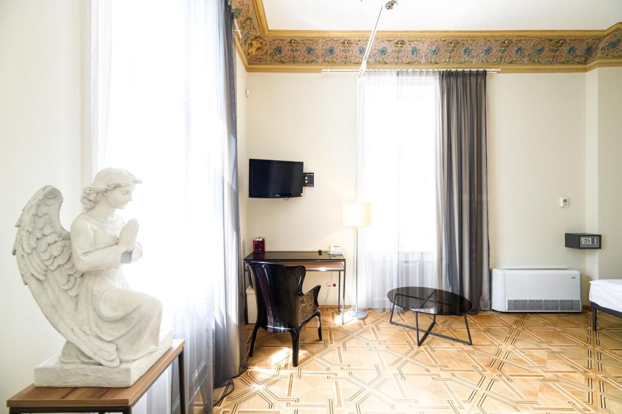 Home Aparthotel Krakow Bagian luar foto