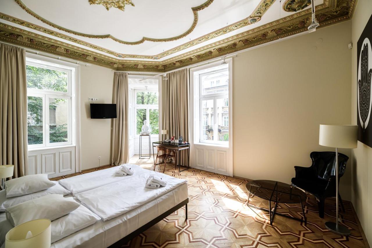 Home Aparthotel Krakow Bagian luar foto