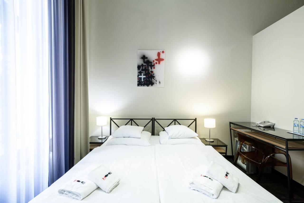 Home Aparthotel Krakow Bagian luar foto