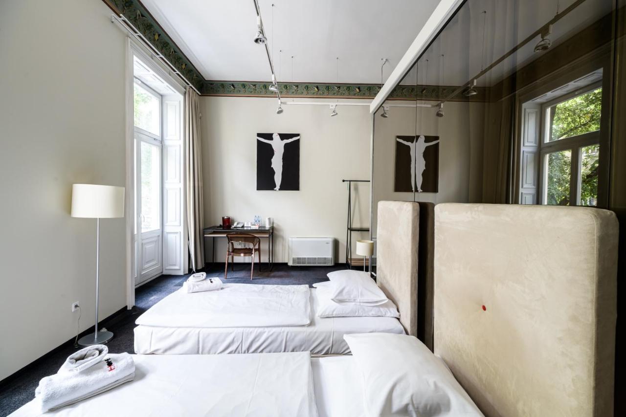 Home Aparthotel Krakow Bagian luar foto