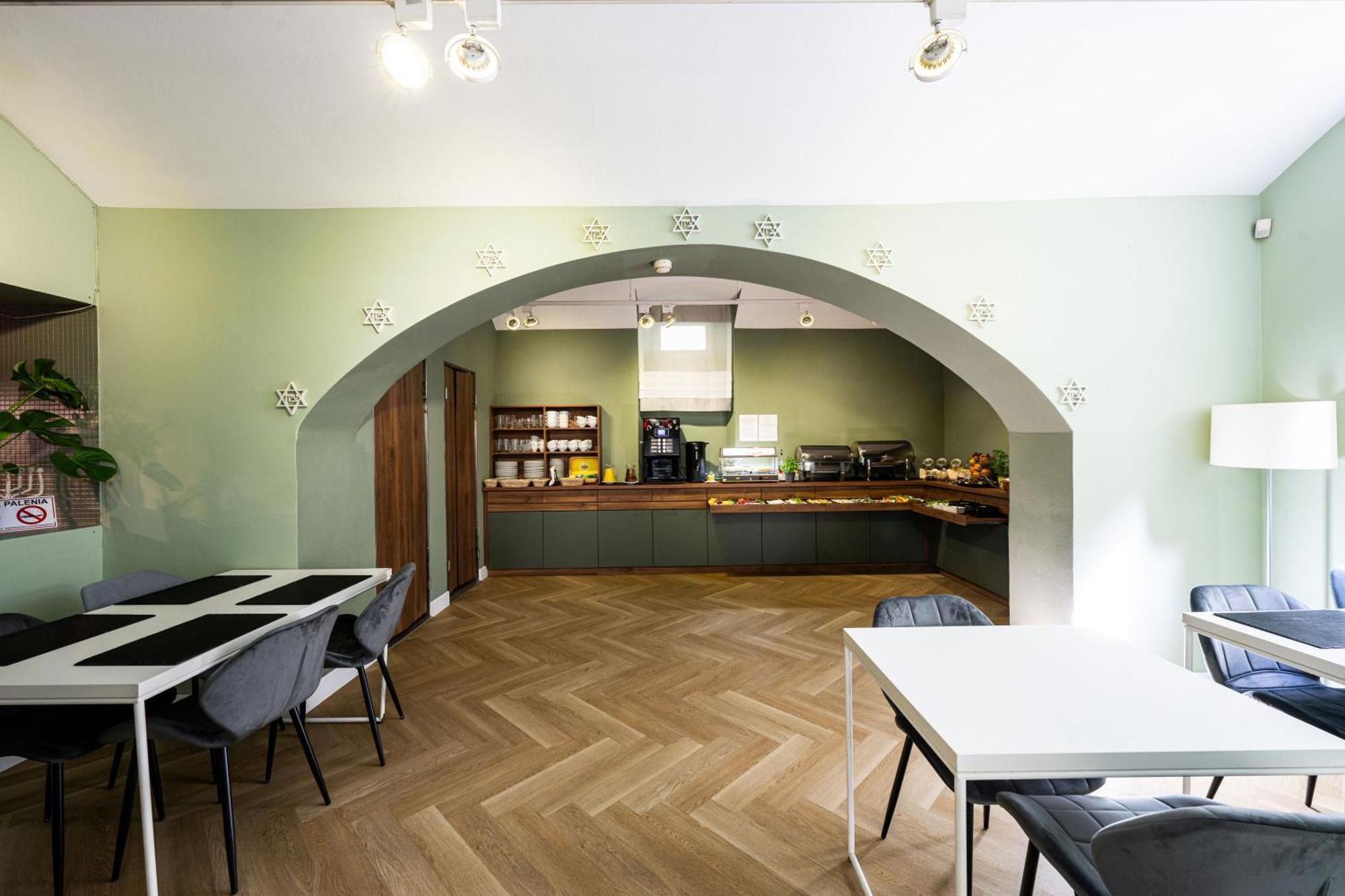 Home Aparthotel Krakow Bagian luar foto