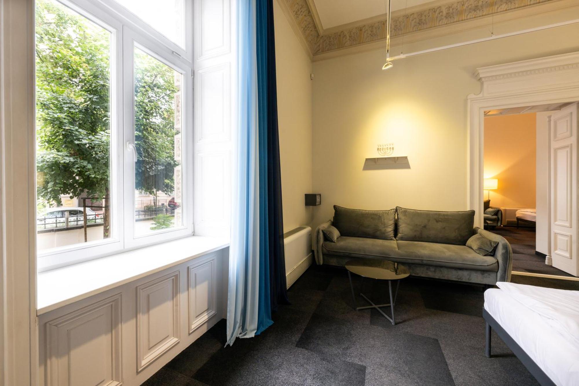 Home Aparthotel Krakow Bagian luar foto